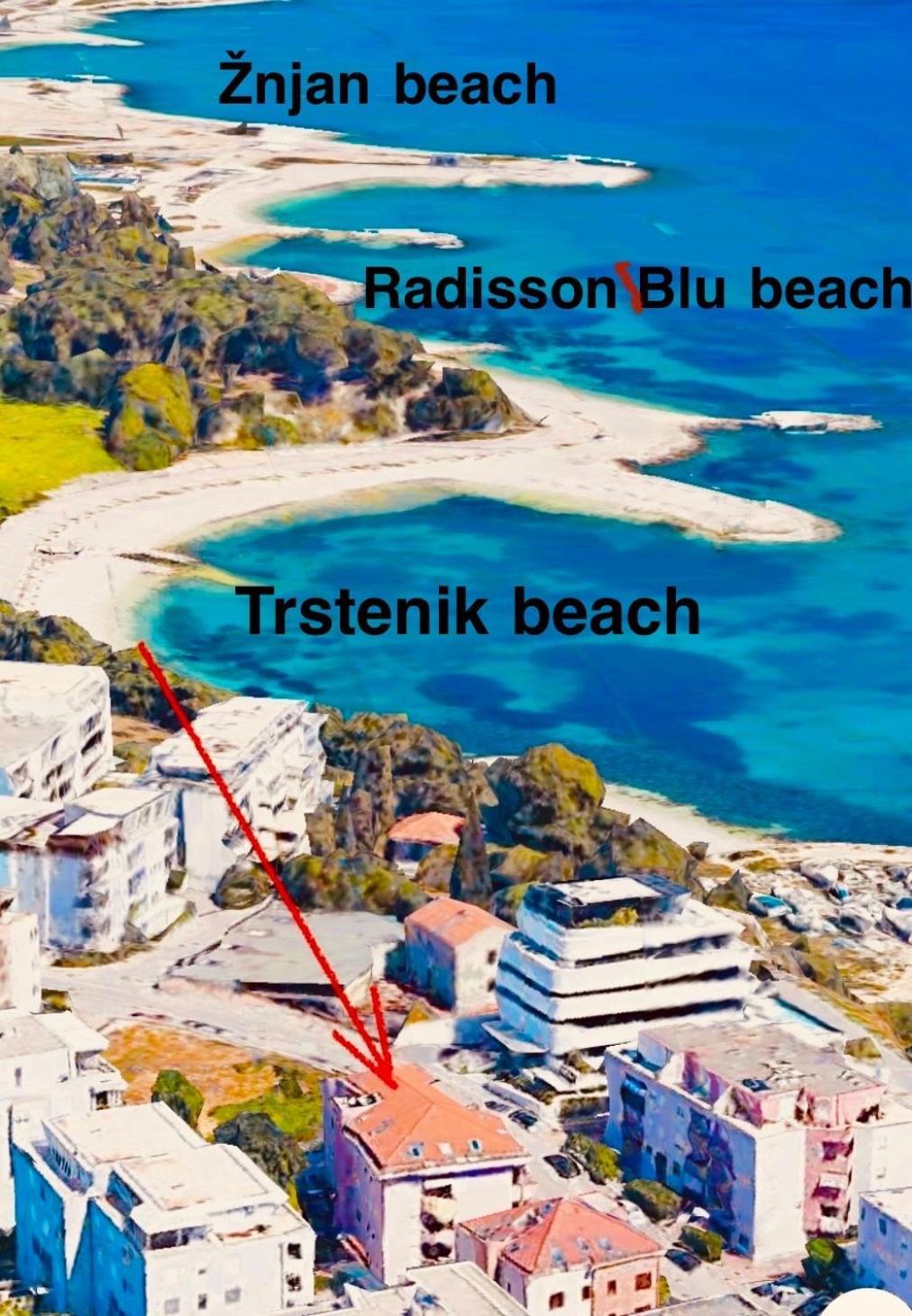 Beachside Attico *